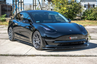 Lame du pare-chocs avant / Splitter V.2 Tesla Model 3