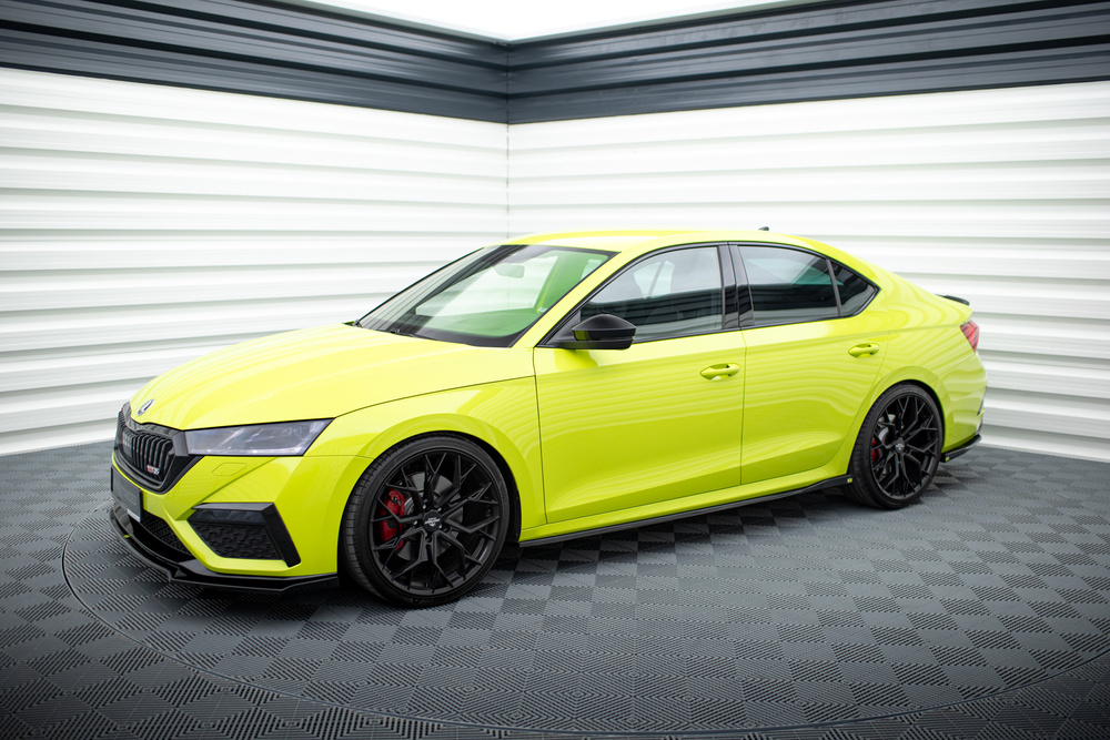 Rajouts Des Bas De Caisse V.2 Skoda Octavia RS Mk4