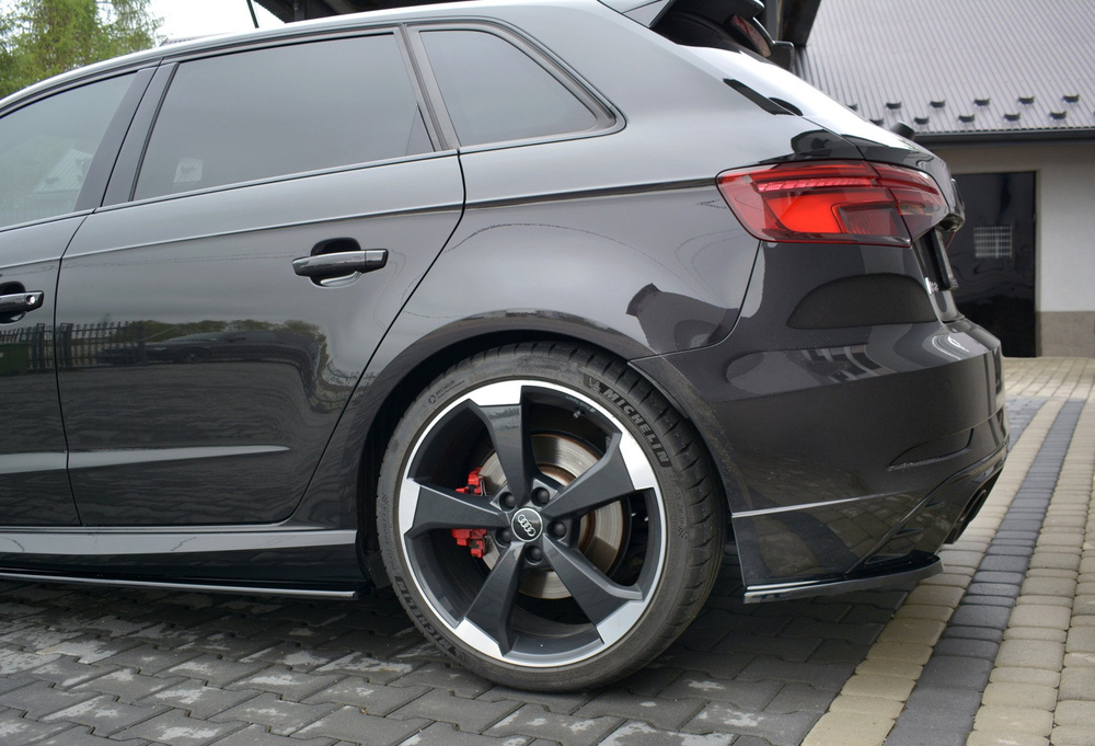 Lame Du Pare-Chocs Arriere Audi RS3 8V FL Sportback
