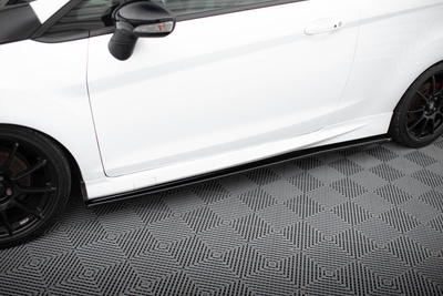 Rajouts Des Bas De Caisse Pour Ford Fiesta ST / ST-Line Mk7 / Mk7 Facelift