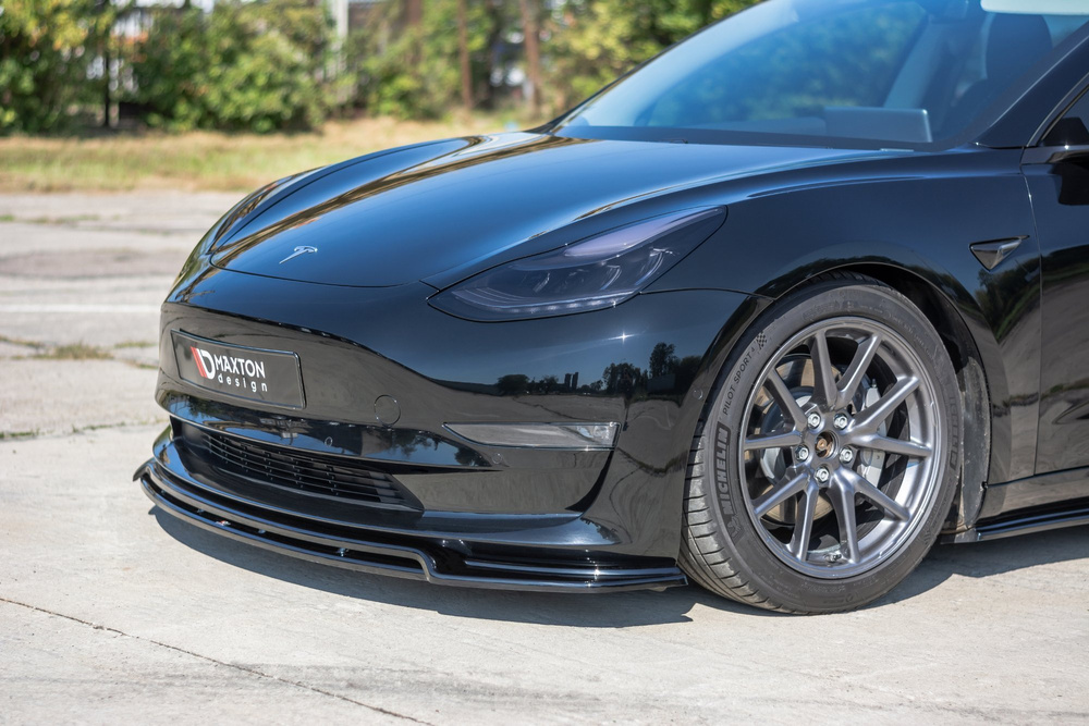 Lame du pare-chocs avant / Splitter V.2 Tesla Model 3