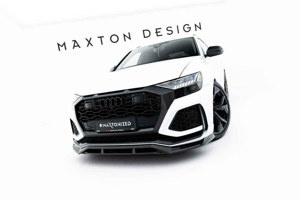 Set of Prepreg Carbon Splitters Audi RSQ8 Mk1