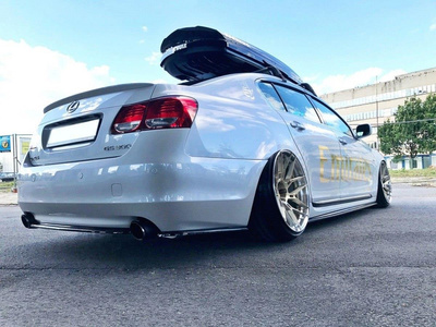 Arriere SplitterLexus GS 300 Mk3 Facelift (sans barres verticales)