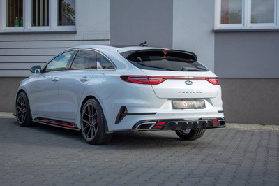Rajout du pare-chocs arriere Kia ProCeed GT Mk1