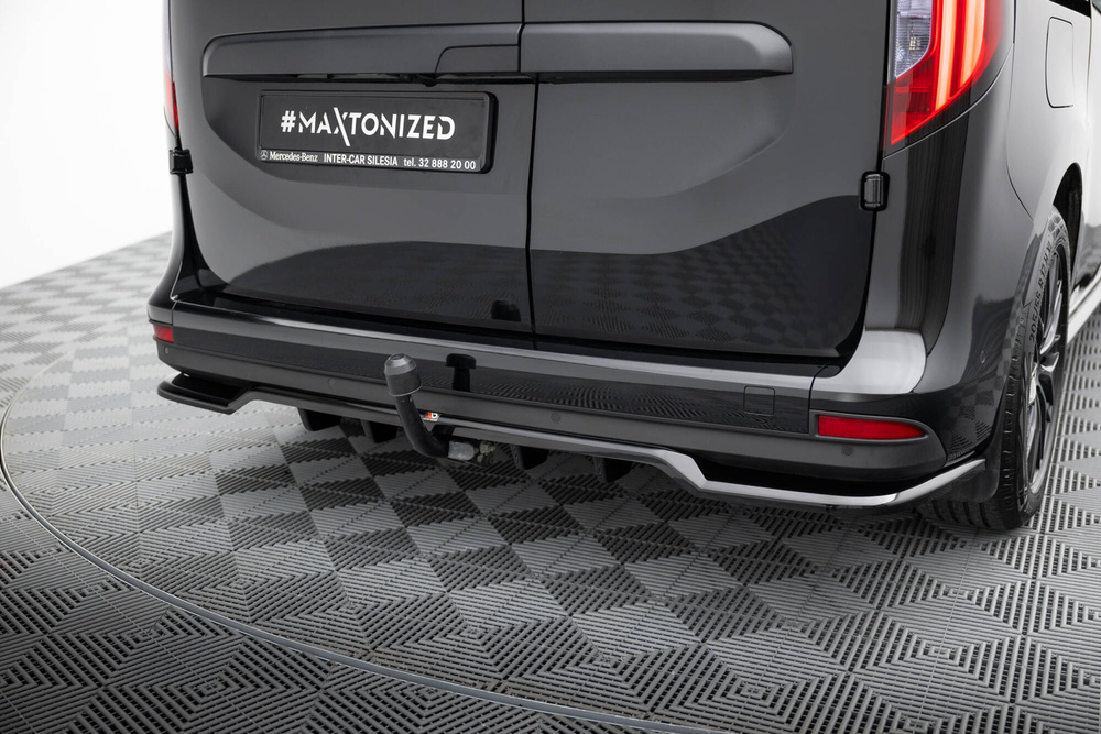 Arriere Splitter (avec une barre verticale) Mercedes-Benz T W420