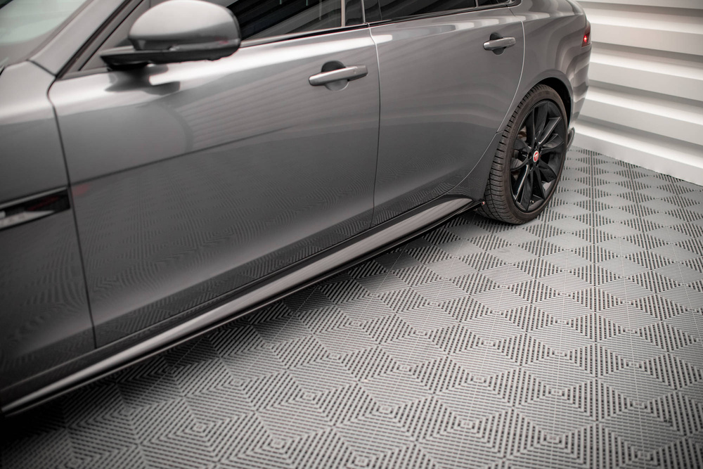 Rajouts Des Bas De Caisse Jaguar XF R-Sport Mk2