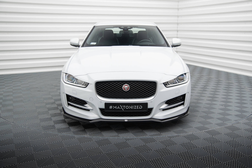 Lame Du Pare-Chocs Avant V.1 Jaguar XE R-Sport X760