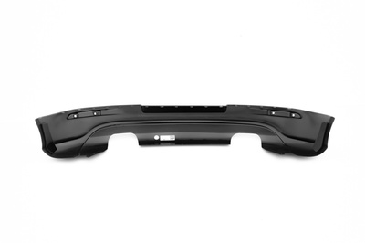 RAJOUT DU PARE-CHOCS ARRIÈRE VW GOLF V R32 (version avec une double sortie pour pot final d'echappement)