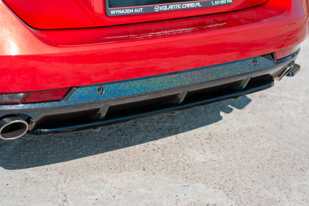 Arriere Splitter(avec une barre verticale)  Peugeot 508 Essence Mk2