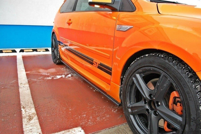 Rajouts Des Bas De Caisse Pour Ford Focus ST Mk2