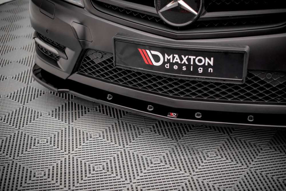 Lame Du Pare-Chocs Avant V.2 Mercedes-Benz C Coupe / Sedan / Estate  AMG-Line C204 / W204 Facelift / S204 Facelift