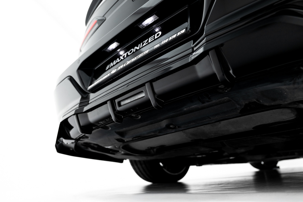 Arriere Splitter (avec une barre verticale) V.2 BMW 7 M-Pack G70