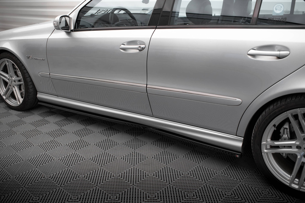 Rajouts Des Bas De Caisse Mercedes-Benz E 55 AMG W211