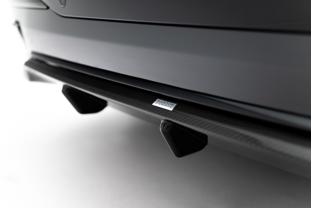 Fibre de Carbone Diffuseur Arrière BMW X7 M-Pack G07 Facelift (version without towbar)