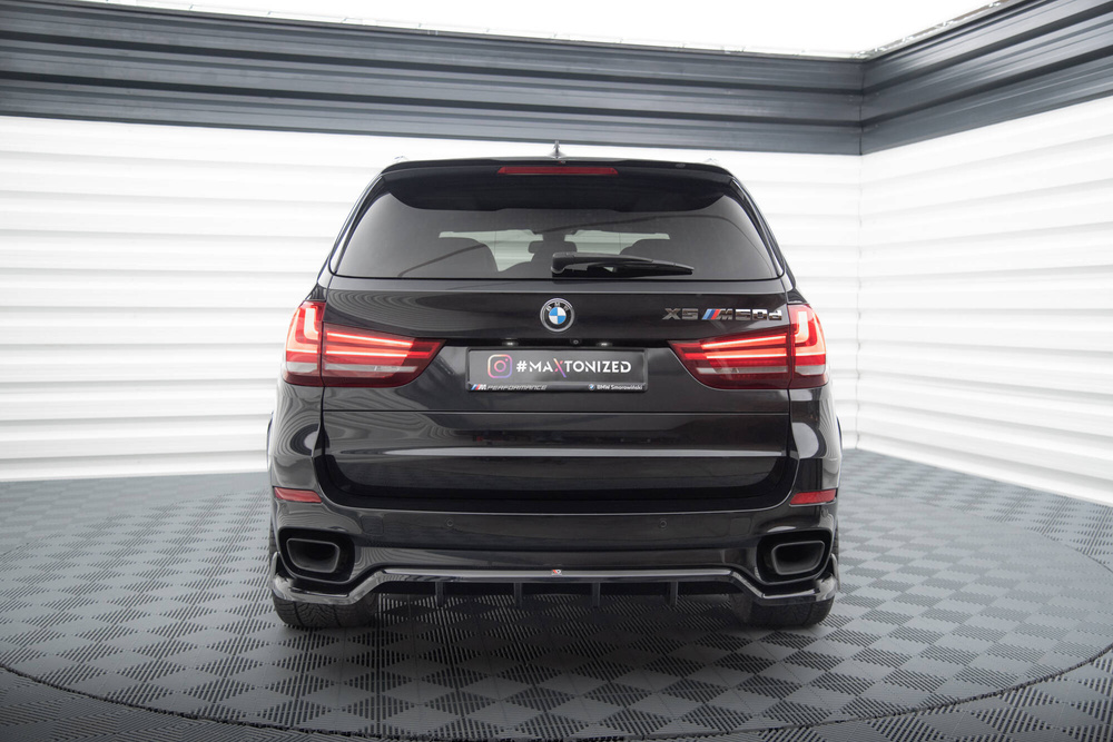 Arriere Splitter (avec une barre verticale) BMW X5 M-Pack F15
