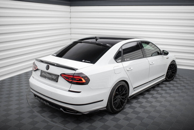 Le prolongement de la lunette arrière Volkswagen Passat GT B8 Facelift USA