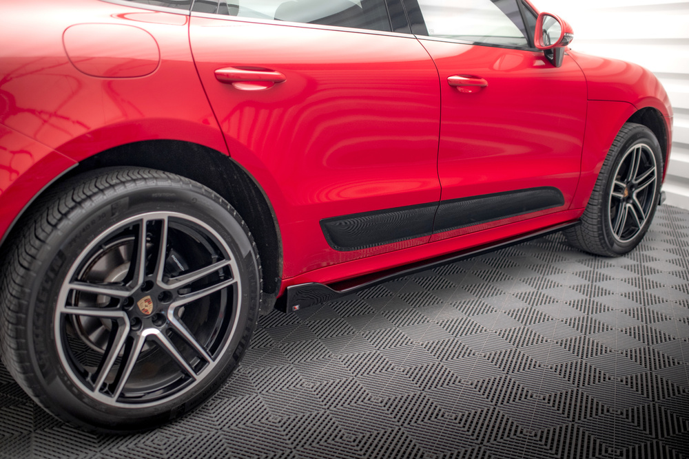 Rajouts Des Bas De Caisse Porsche Macan GTS / Sport Design Mk1 