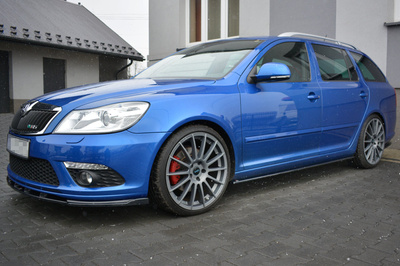 Rajouts Des Bas De Caisse Pour Skoda Octavia RS Mk2 / Mk2 FL