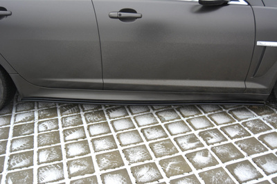 SET DES DIFFUSEUR DES BAS DE CAISSE JAGUAR XF (X250) MK1 SPORTBRAKE S-PACK