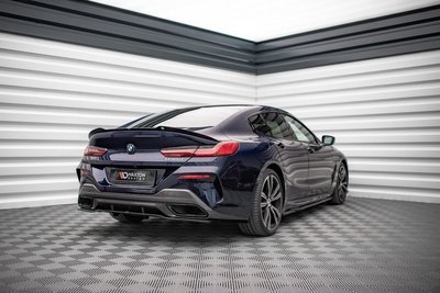 Arriere Splitter (avec une barre verticale) BMW 8 Gran Coupe M-Pack G16
