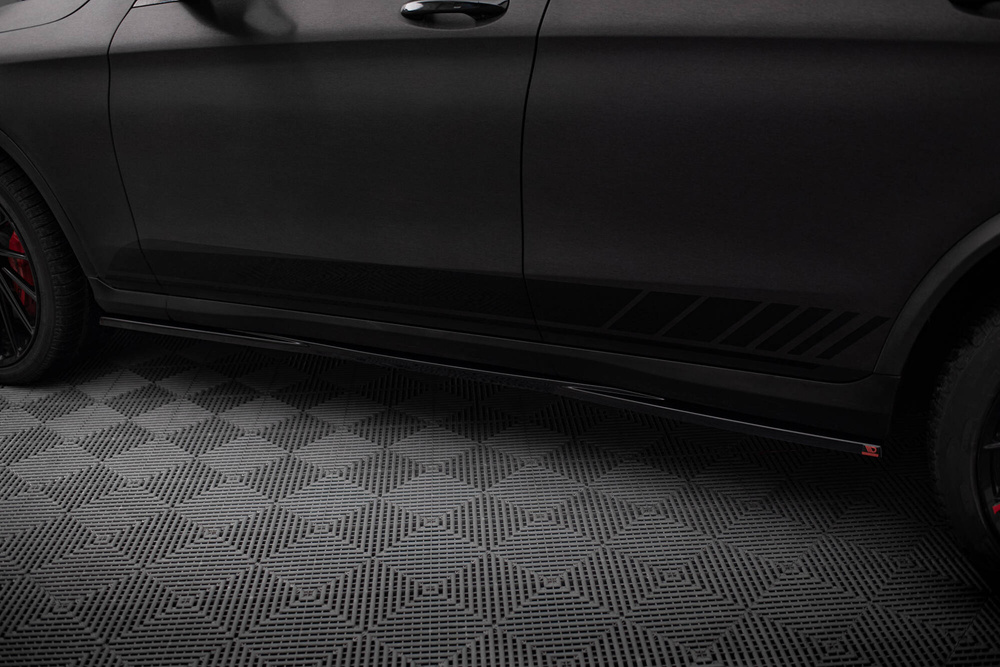 Rajouts Des Bas De Caisse V.2 Mercedes-Benz GLC Coupe AMG-Line C253