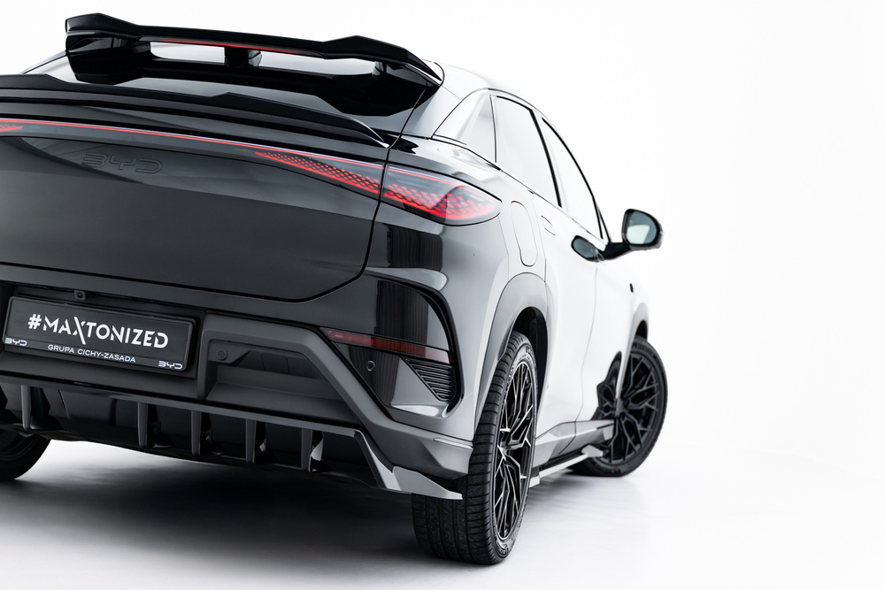 Arriere Splitter (avec une barre verticale) BYD Sealion 7 Mk1