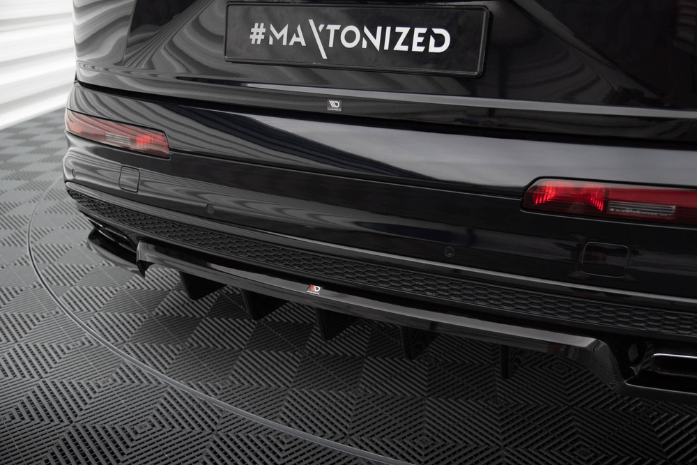 Arriere Splitter (avec une barre verticale) Audi SQ7 Mk2