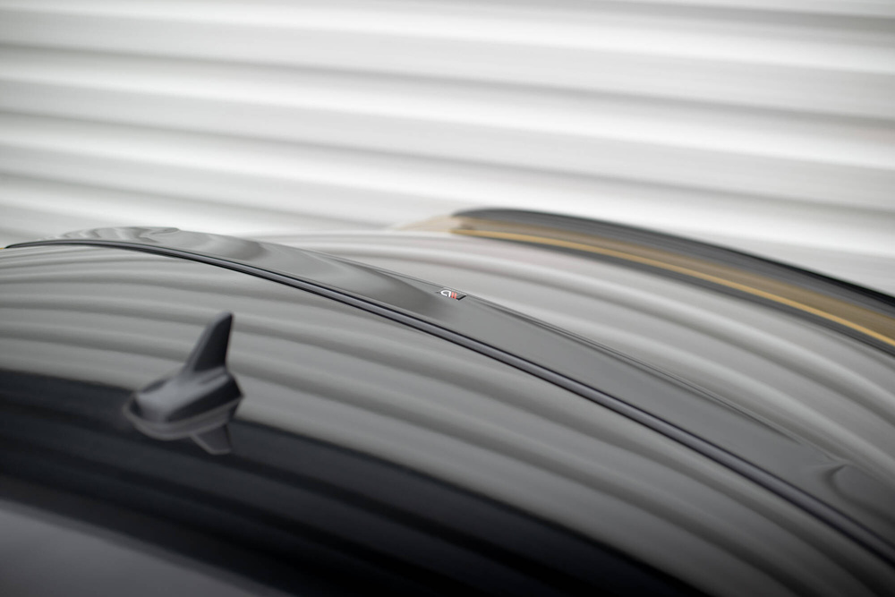 Le prolongement de la lunette arrière Volkswagen Arteon R-Line Sedan Mk1