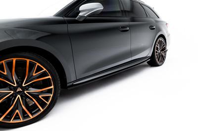 Rajouts Des Bas De Caisse V.1 Cupra Leon ST / Hatchback  Aero Mk1 Facelift