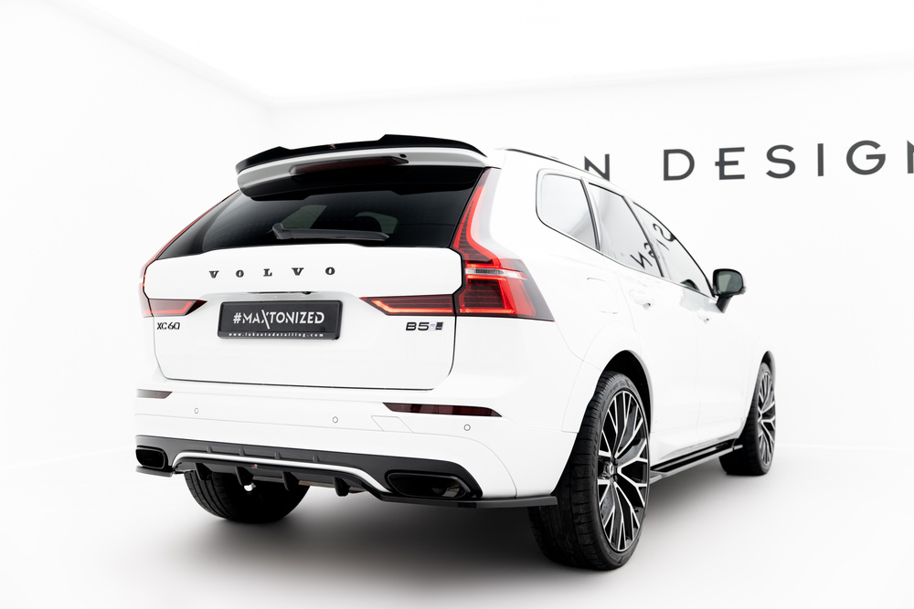 Arriere Splitter (avec une barre verticale) Volvo XC60 Mk2 R-Design