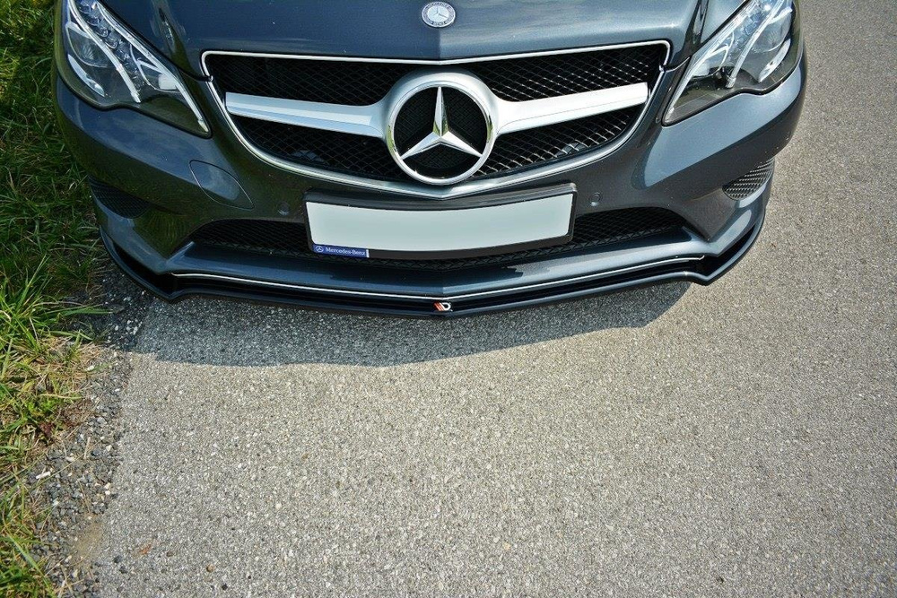 LAME DU PARE-CHOCS AVANT V.1 Mercedes - Benz E Coupe / Cabrio C207 Facelift / A207 Facelit
