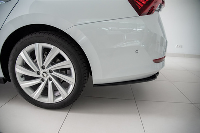 Arriere Splitter Skoda Octavia Mk4
