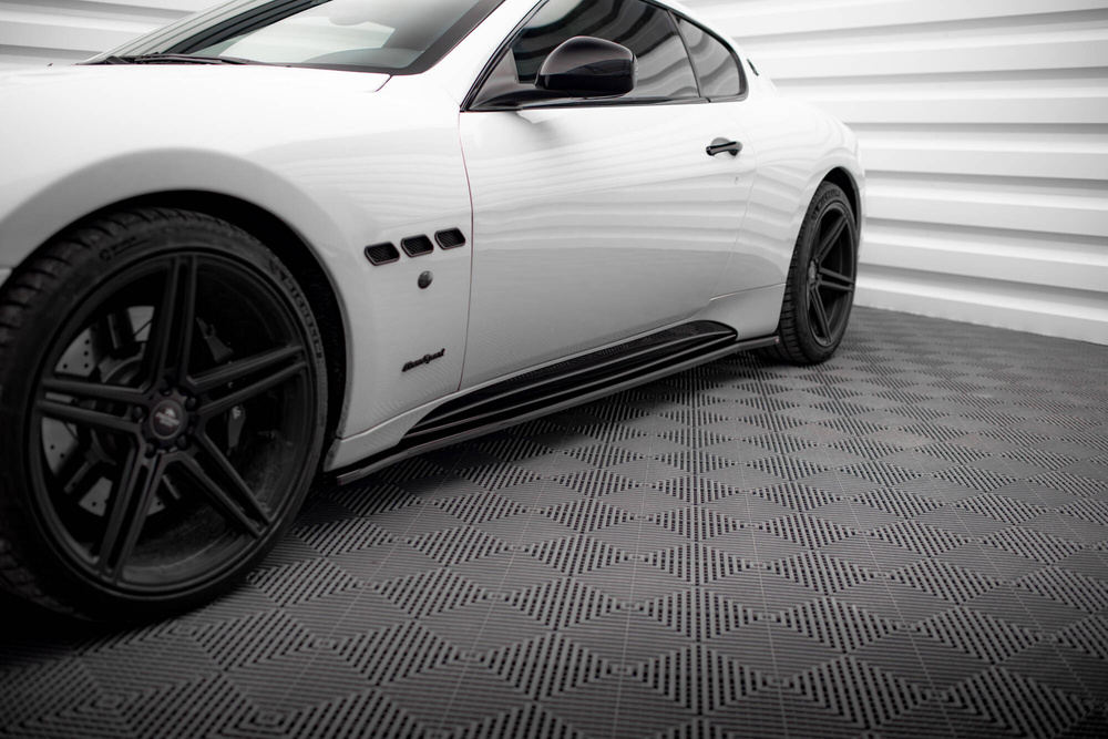 Rajouts Des Bas De Caisse Maserati Granturismo S Mk1