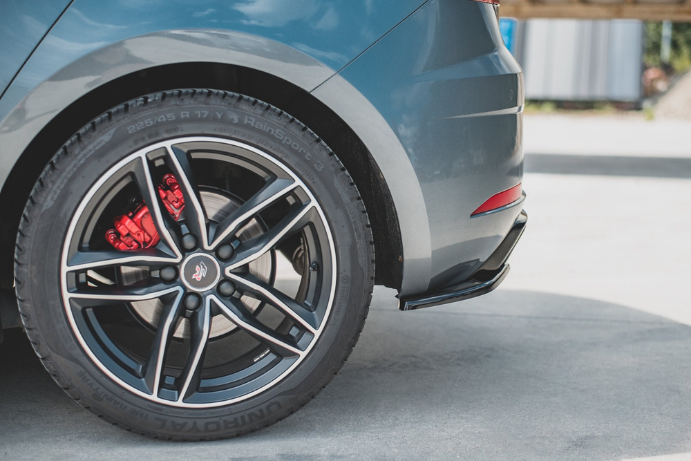 Lames De Pare-Chocs Arrière Latérales SEAT Leon Mk3 FR Facelift