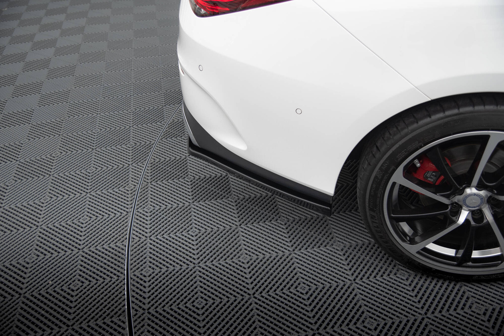 Lames De Pare-Chocs Arrière Latérales Mercedes-Benz CLA  AMG-Line X118