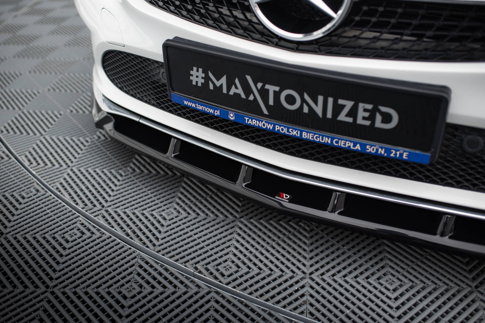 Lame Du Pare-Chocs Avant Mercedes-Benz CLA C117 Facelift