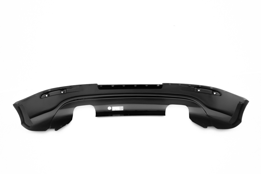 RAJOUT DU PARE-CHOCS ARRIÈRE VW GOLF V R32 (version avec une double sortie pour pot final d'echappement)