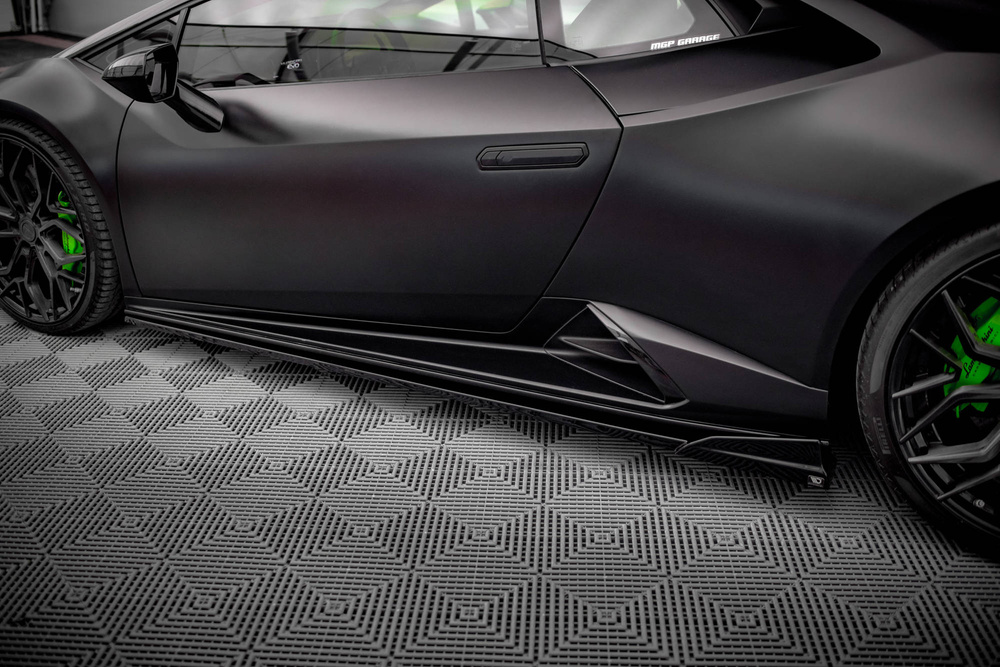 Rajouts Des Bas De Caisse Lamborghini Huracan EVO