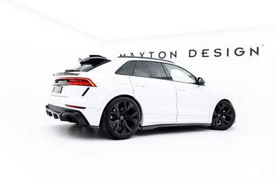 Set of Prepreg Carbon Splitters Audi RSQ8 Mk1