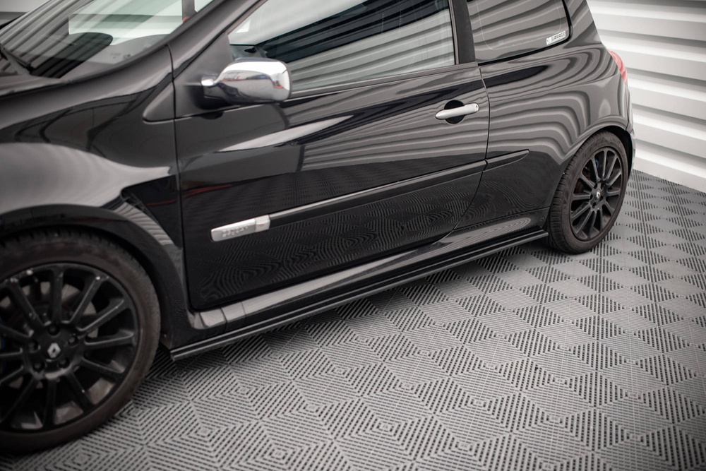 RAJOUTS DES BAS DE CAISSE POUR RENAULT CLIO MK3 RS