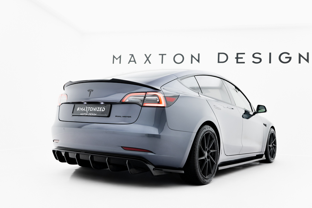 Becquet extension Tesla Model 3