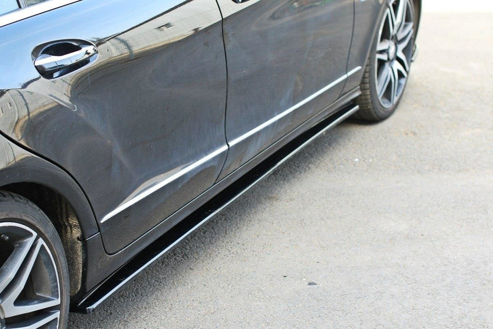 Rajouts Des Bas De Caisse V.1 Mercedes-Benz CLS C218