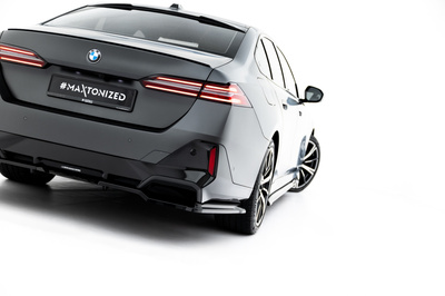 Arriere Splitter (avec une barre verticale) V.1 BMW 5 / i5 M-Pack Sedan / Touring G60 / G61