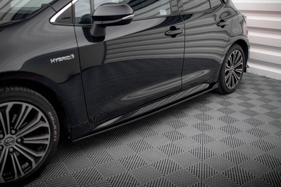 Rajouts Des Bas De Caisse Toyota Corolla XII Hatchback