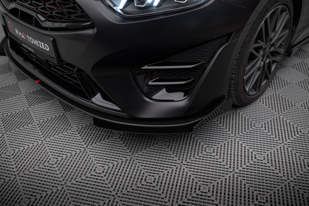 Street Pro Lame Du Pare-Chocs Avant  + Flaps Kia Proceed GT Mk3 Facelift / Ceed GT / GT - Line Mk1 Facelift