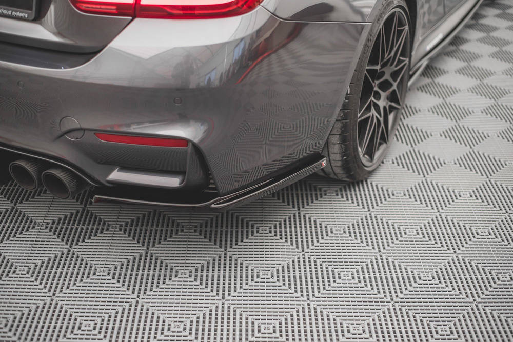 Lames De Pare-Chocs Arrière Latérales V.2 BMW M4 F82