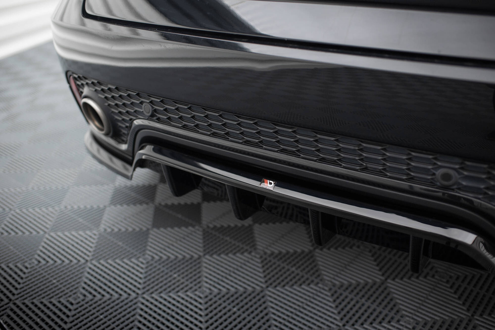 Arriere Splitter (avec une barre verticale) Jaguar E-Pace R-Dynamic Mk1