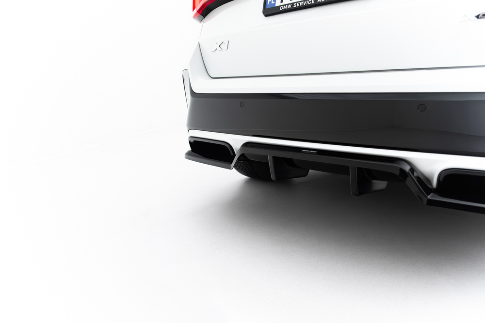 Arriere Splitter (avec une barre verticale) BMW X1 M-Pack U11