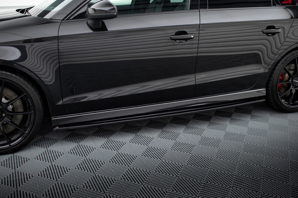 Set Des Diffuseur Des Bas De Caisse Audi RS3 8V FL Sedan