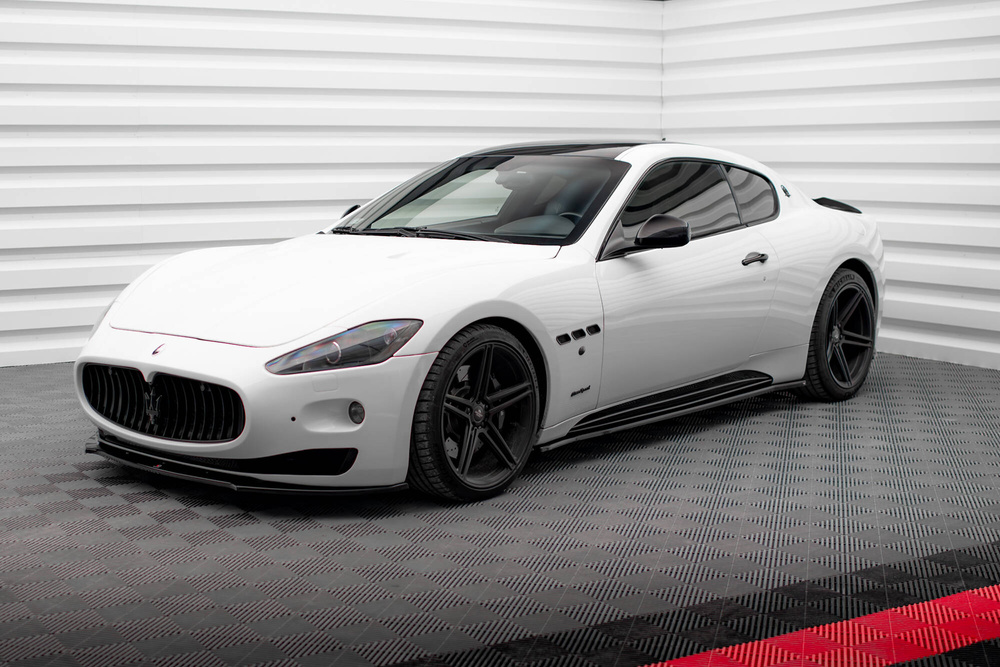 Rajouts Des Bas De Caisse Maserati Granturismo S Mk1